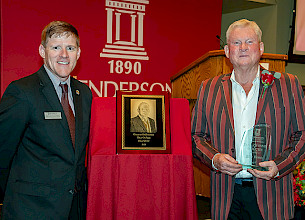 College of Business inducts Billy Bunn into Hall of Fame