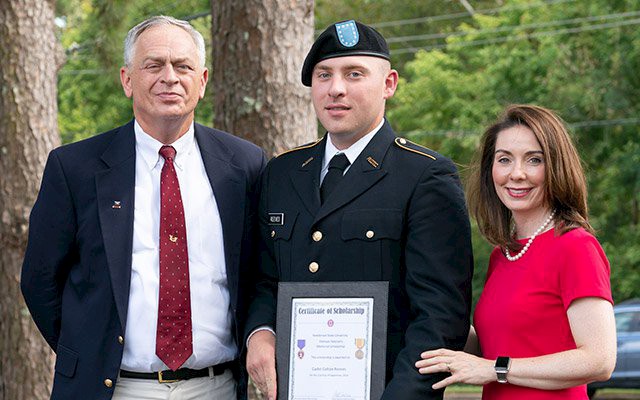 Reeves receives ROTC memorial scholarship